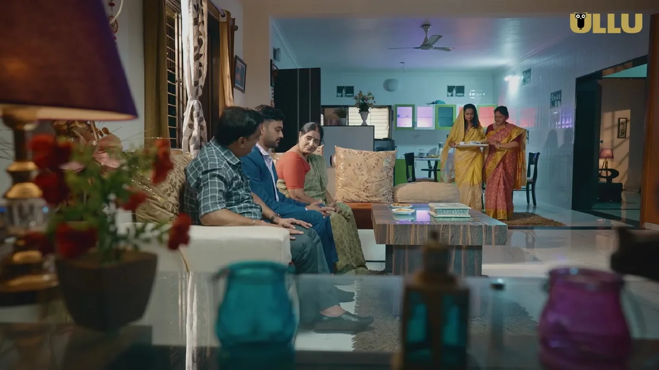 Raat Baaki Hai S01 P01 ULLU